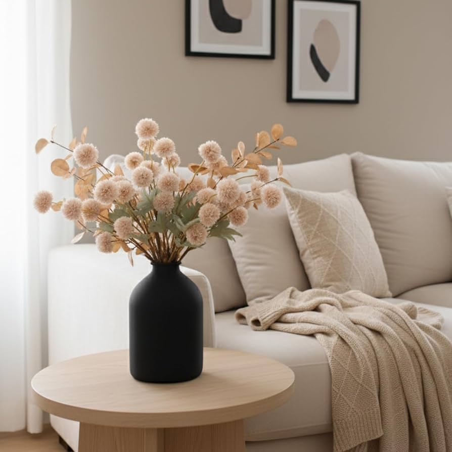 Fake Flowers for the Bedroom: Soft and Relaxing Decor Ideas